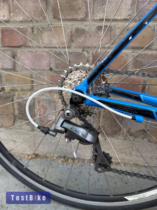 Cube Attain országúti kerékpár 56 cm (180-188 cm)