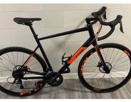 Cube Attain Pro 2020 (+sidi cipo es pedal)