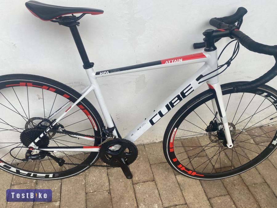 Cube Attain Pro 2020 Mechanikus fékek (54- es)