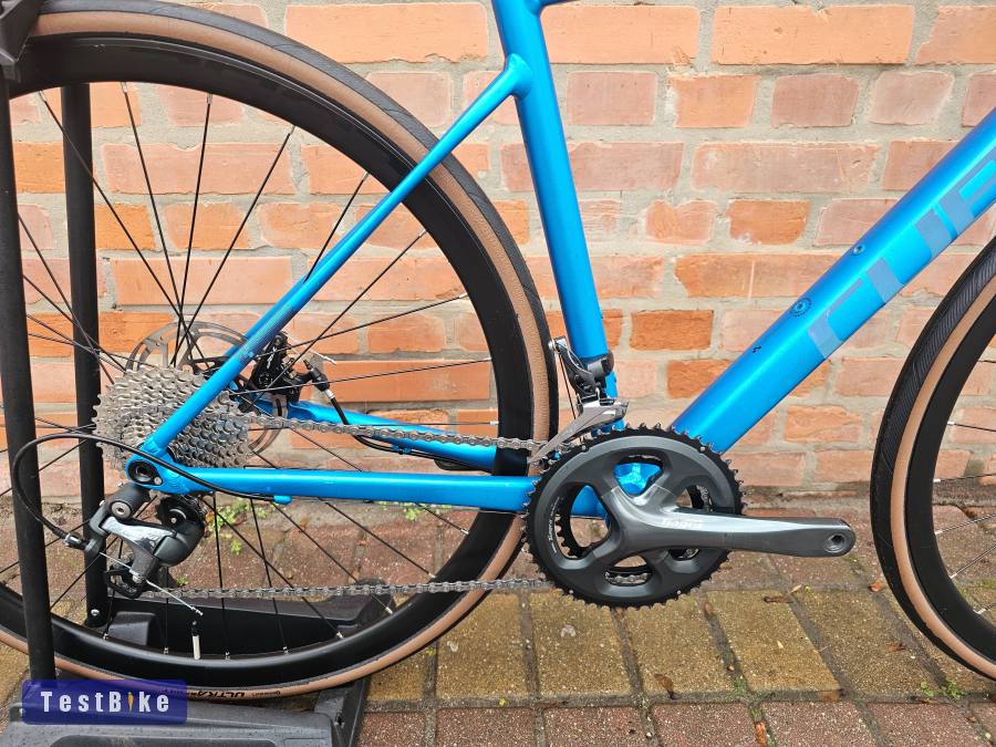 Cube Attain Race Endurance országúti 2x10 ShimanoTiagra 53cm