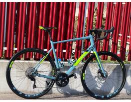 Cube Attain SL HPA CLS Race 105 Shimano 60 cm országúti