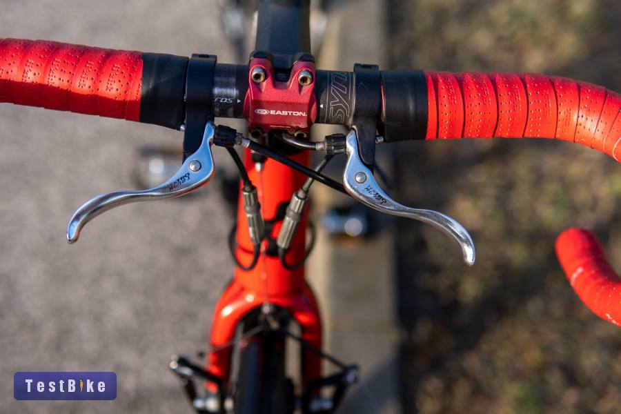 Cube Cross Race 