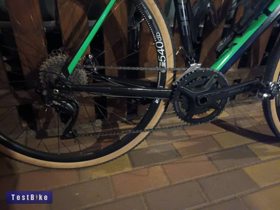Cube Cross Race