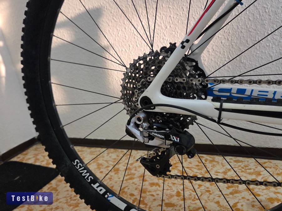 Cube Elite C:68 Sl Word Cup csúcskategóriás Mtb 