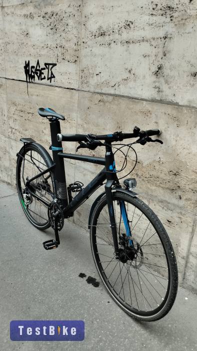 Cube Epo Deore XT 3x9 Alfine agydinamós 180 mm fékek 28/L