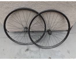 Cube EX30 alexrims, átütő tengelyes kerekek.