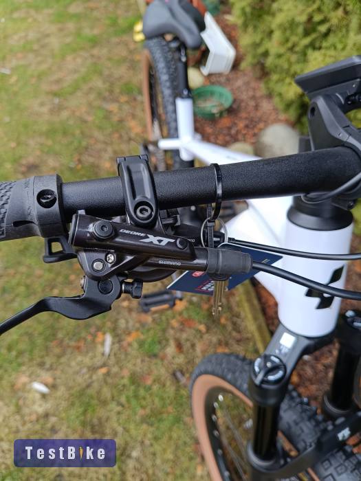 Cube Full XT Fox Bosch Cx 750Wh 