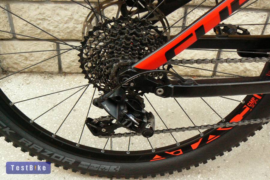 Cube fully mountain bike kerékpár