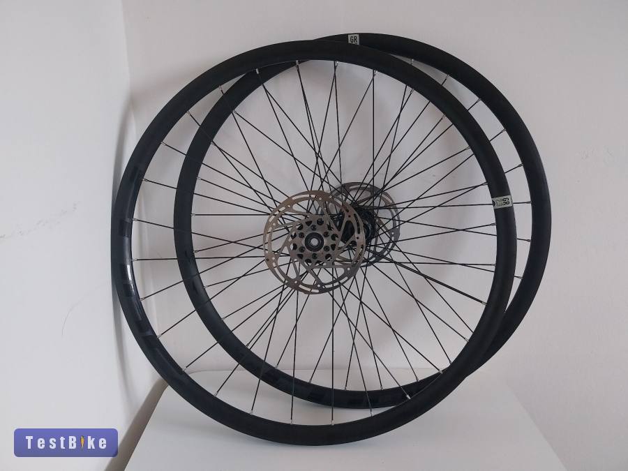 Cube GR 2.3 Disc 700c kerékszett 