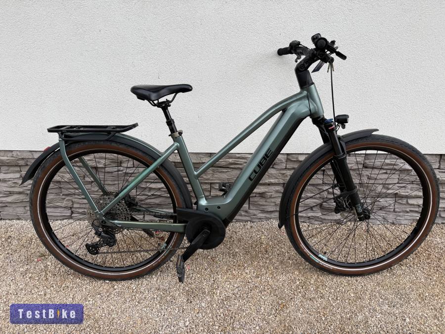 Cube Kathmandu 750 28-as Bosch motoros ebike