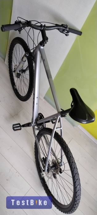 Cube Nature EXC, 56 cm, légrugó, DeoreXT-felszereltség, 2025