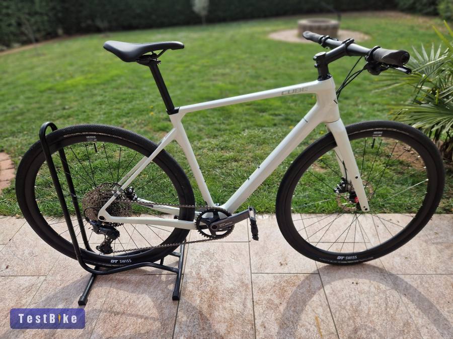 Cube Nulane carbon fitness 56 M