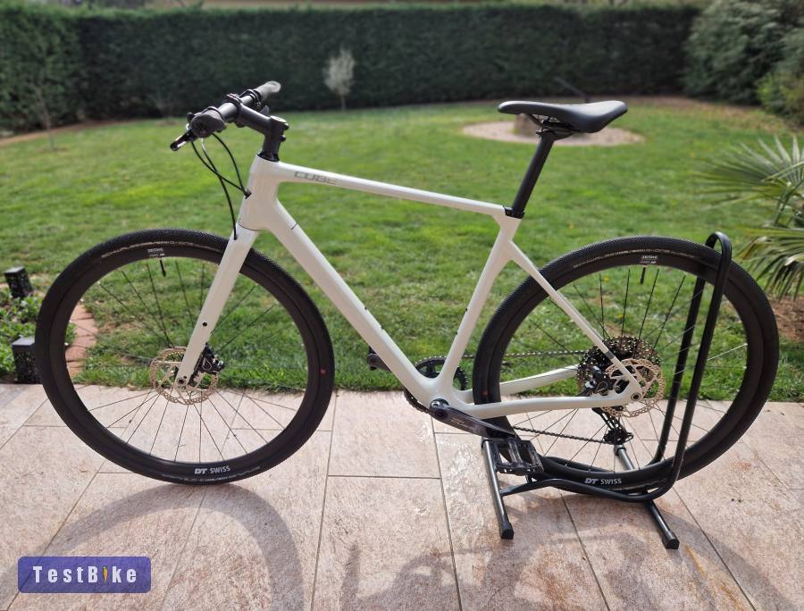 Cube Nulane carbon fitness 56 M