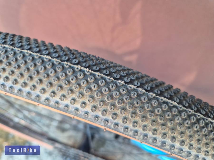 Cube Nuroad Pro Cues 1x11 Gravel 2025-26. Új.  M. 