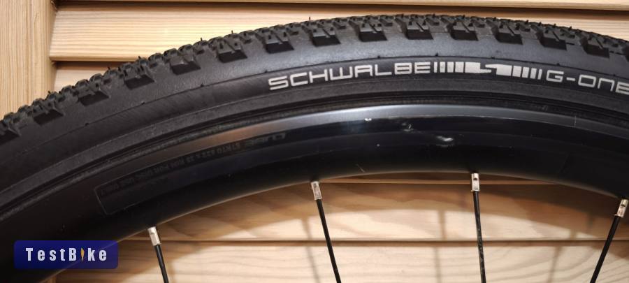 Cube Nuroad Race kerekek