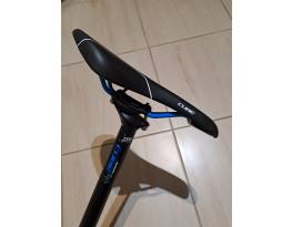 Cube nyereg, nyeregcső