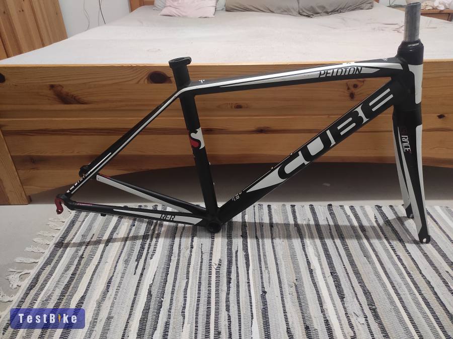 Cube Peloton CSL race 50-es méretben