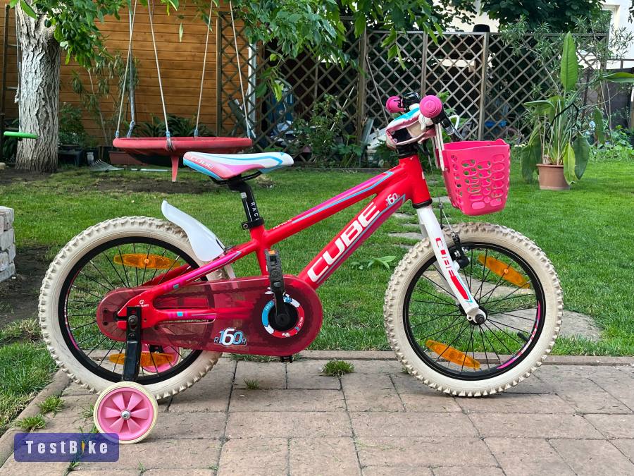Cube Race 160, 16-os kislány bringa