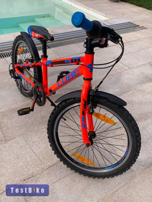 Cube Race 200 új állapotú 20" gyermek kerékpár