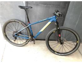 Cube Reaction 62 Carbon 29â M RS1 XT Crossmax SLR