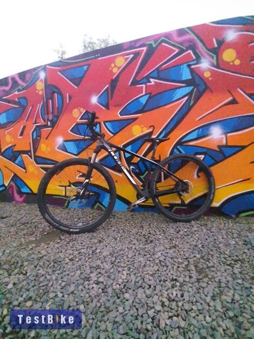 Cube reaction pro Carbon áron alul, Irányár!