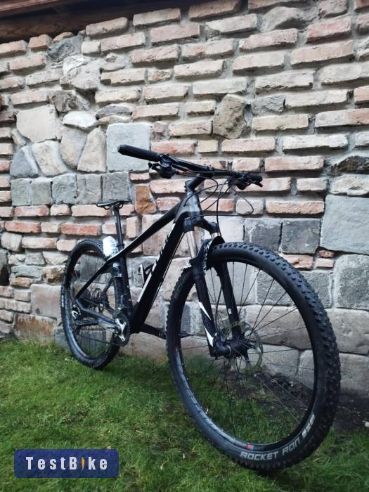 Cube Reaction Pro Carbon áron alul!