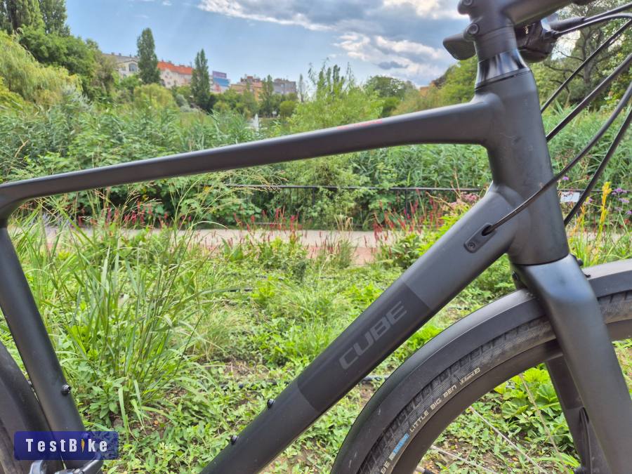 Cube SL Road fitness kerékpár / gravel kerékpár