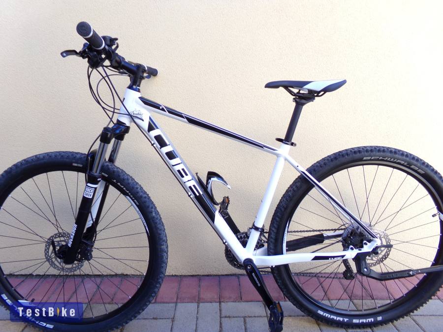 29" Cube Attention MTB tárcsafék, 3x10 Deore/XT, Rockshox, 