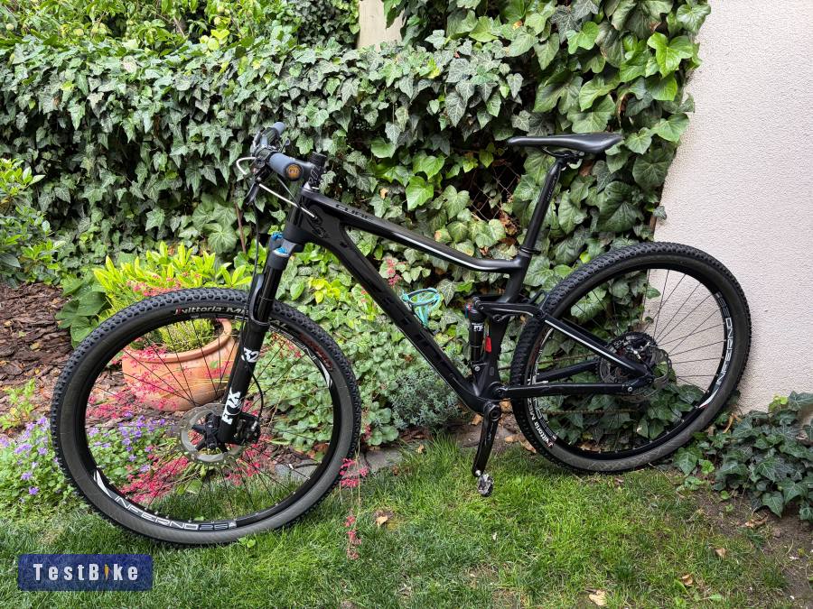 Cube Stereo HPC 120 Race karbon full xt / csere is