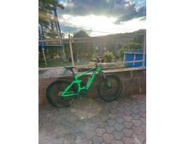 Cube Stereo Hybrid 140 HPA