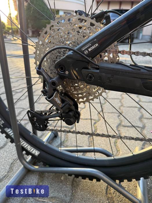 Cube stereo Hybrid 140 HPC race 625