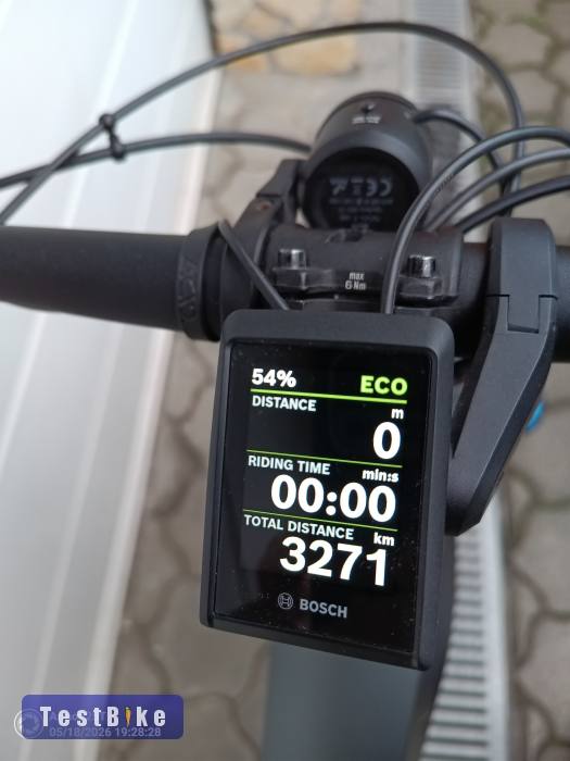 Cube Stereo Hybrid SL karbon eladó!