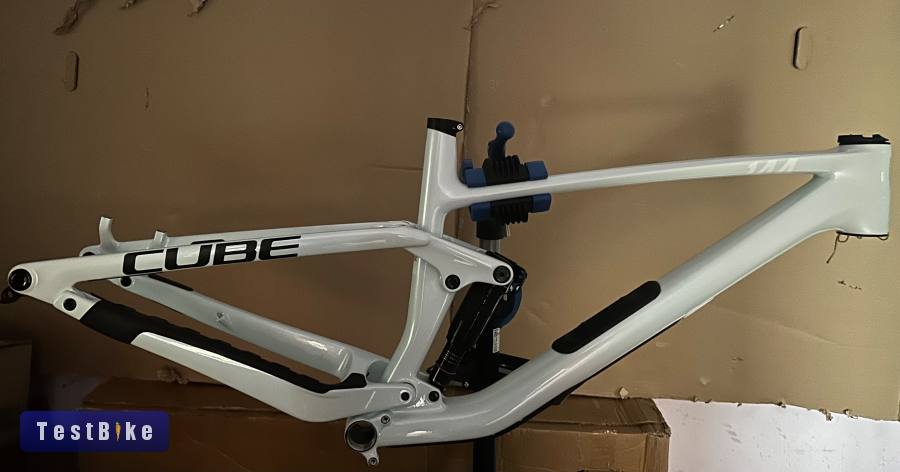 Cube Stereo One44 C68X Premium carbon L-es váz Új