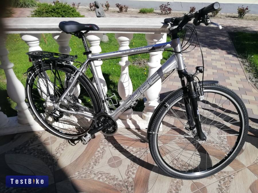 Cube Touring