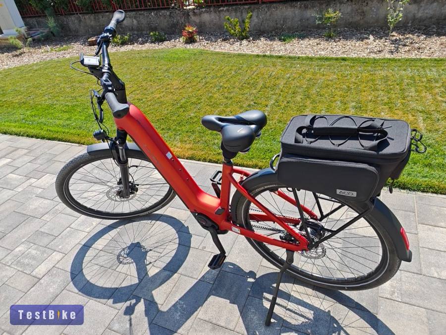 Cube Touring Hybrid Comfort SLX 800. frissen vásárolt,300 km
