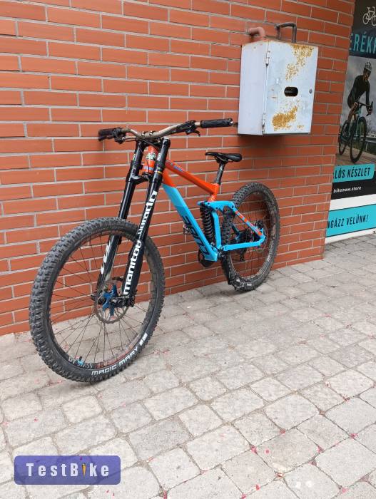 Cube Two 15 L 27,5
