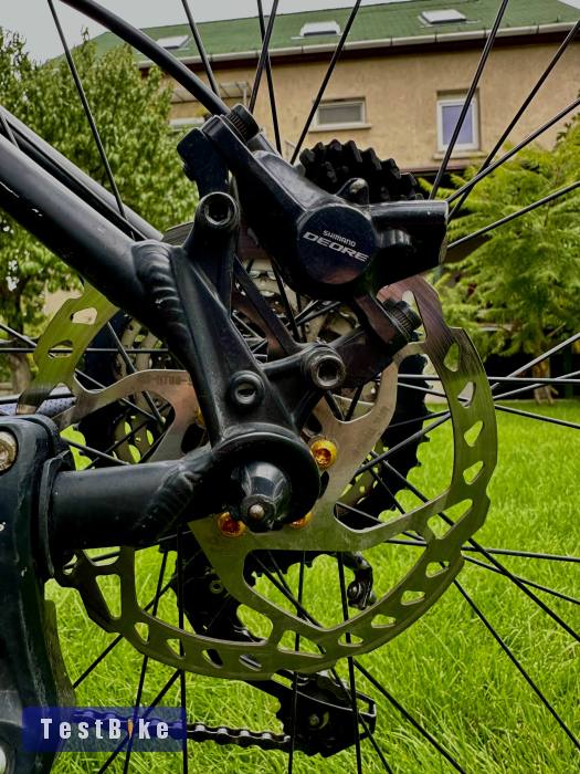 Custom Cross Country 26" bicikli