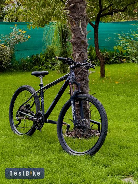 Custom Cross Country 26" bicikli