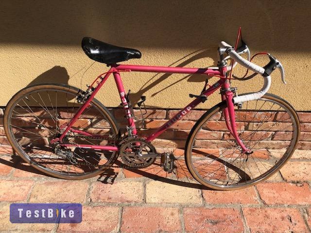 Cycles Europ Garantis gyermek versenykerékpár Michelin gumik