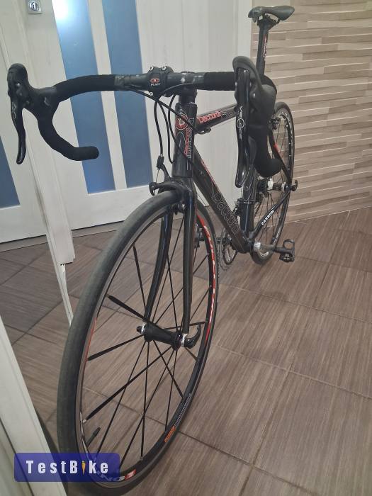 Daccordi karbon országúti Campagnolo