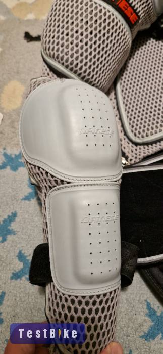 Dainese felsőtest protektor "M"