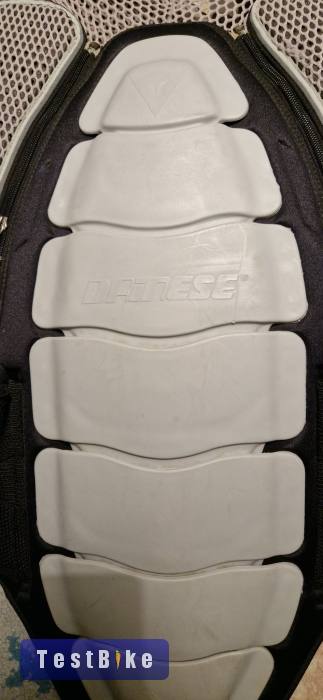 Dainese felsőtest protektor "M"