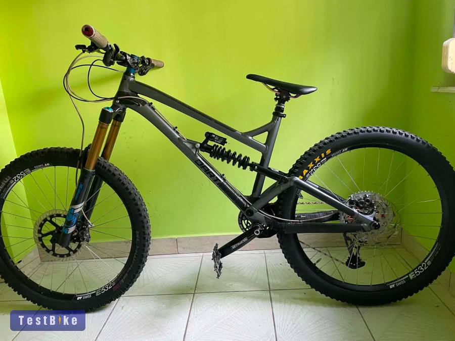Dartmoor Blackbird 2020 L 27.5