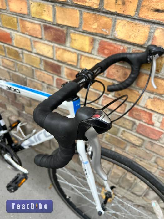 Dawes Giro 300 országúti kerékpár 53 cm (168–178 cm)
