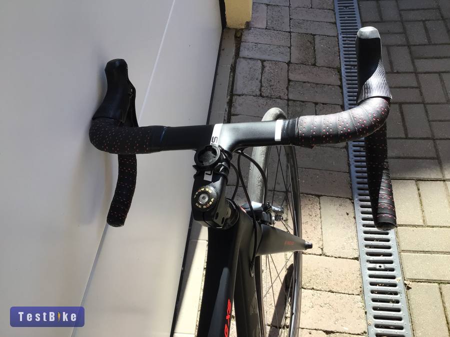 De Rosa King XS karbon országúti kerékpár – Ultegra R8000 