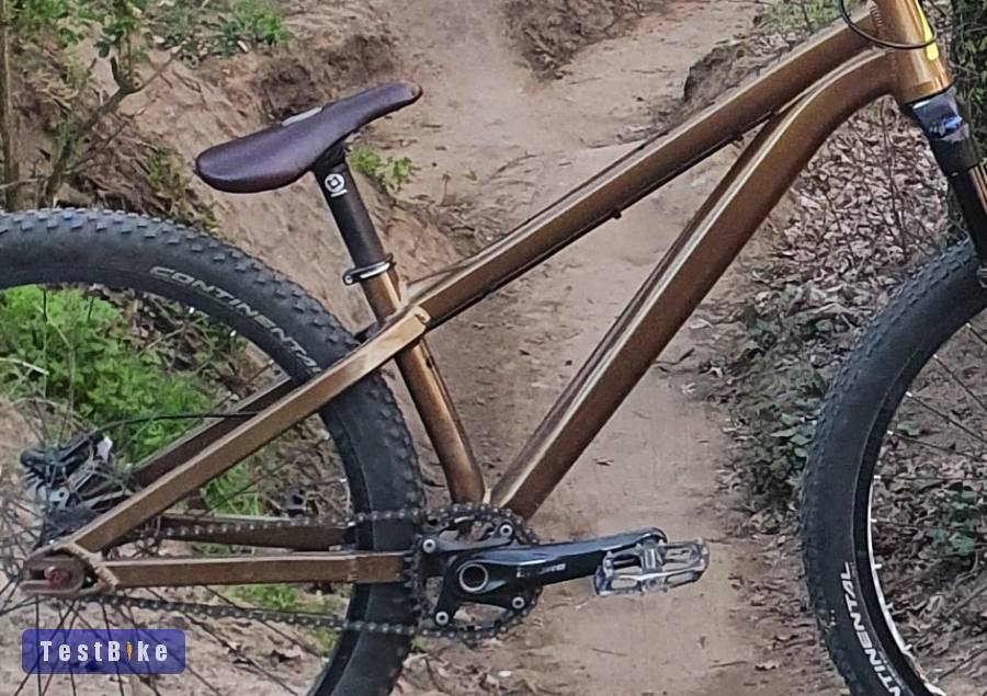 Dema Befly Air two 26" dirt váz
