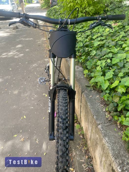 Specialized DH bicikli