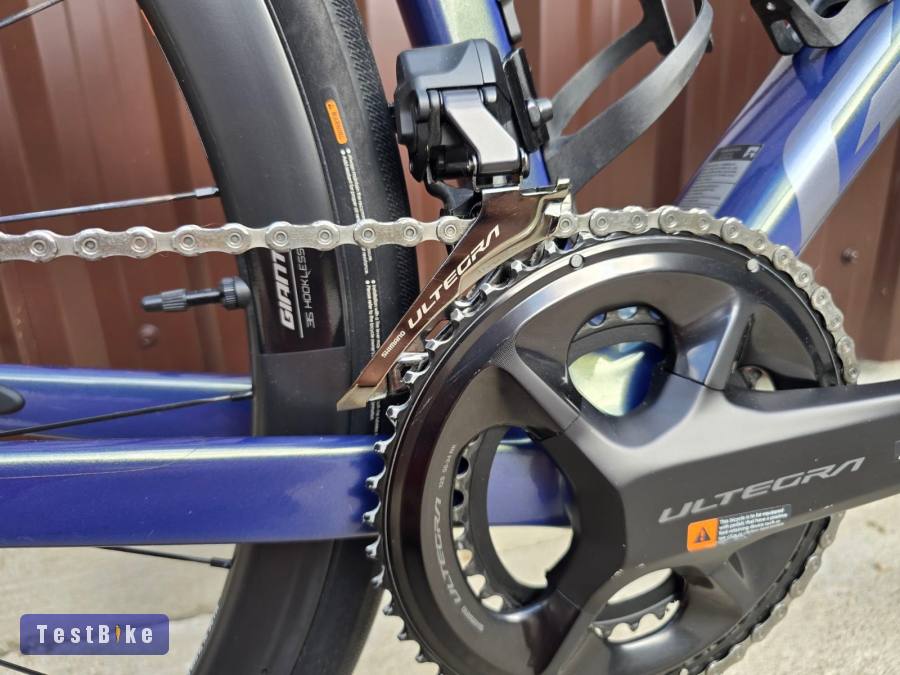 DI2 Ultegra Giant Defy Advanced Pro 0 országúti 