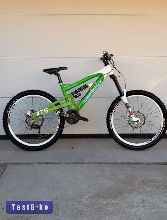 Diamondback XTS Exclusive (26 M)
