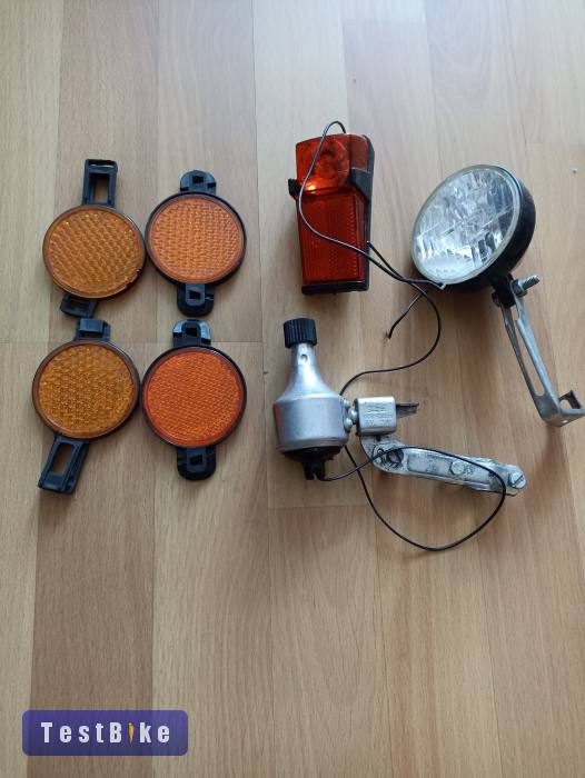 Dinamó és első lámpa  Made in DDR